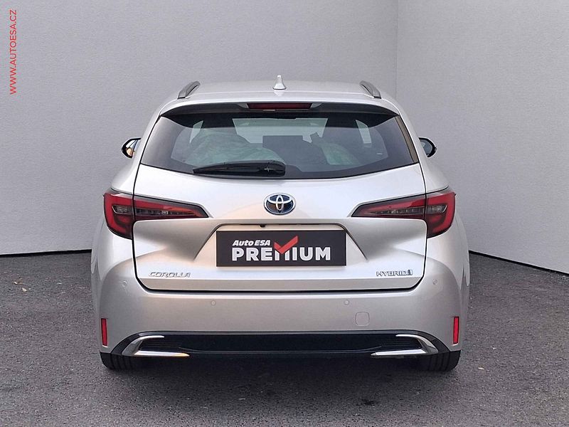 Toyota Corolla (2024) 1.8 e-CVT, 1.maj,ČR, Comfort - fotka 5 z 20