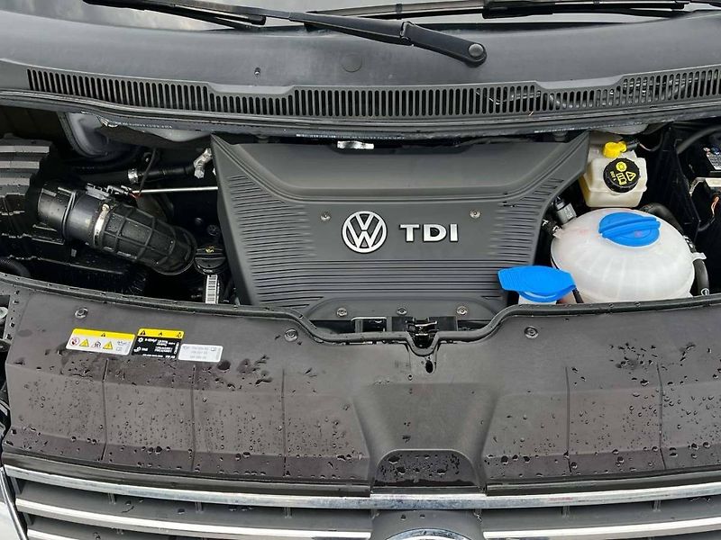 Volkswagen Multivan (2023) 2.0TDI 150KW Highline 4MOT DSG - fotka 17 z 20