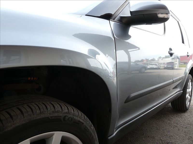Škoda Yeti 1,8 TSI 118 kW Experience 4x4 - fotka 12 z 49
