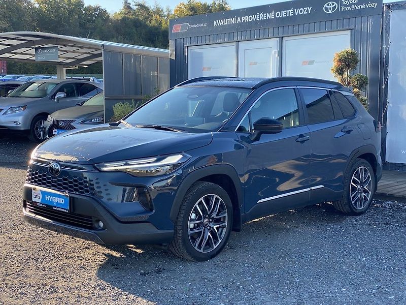 Toyota Corolla Cross 2.0HEV, ČR, Executive, JBL - fotka 3 z 18