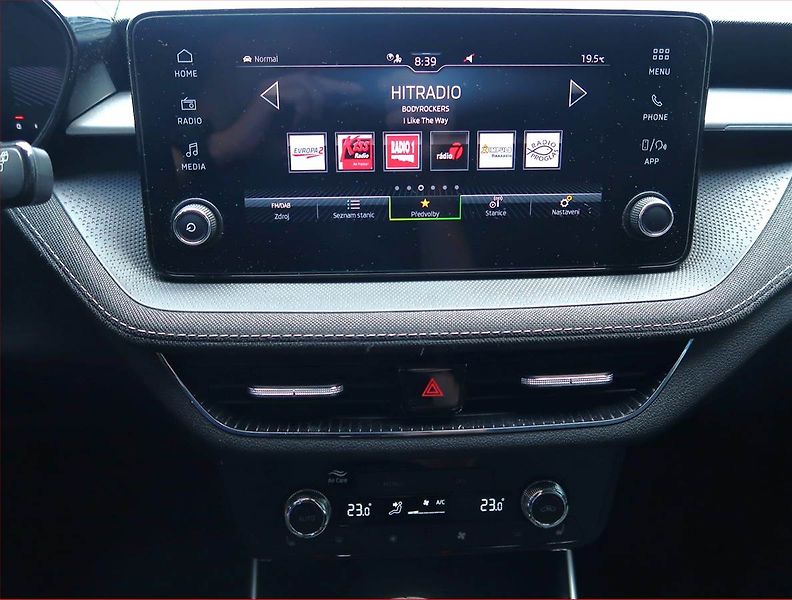 Škoda Fabia (2024) Top Selection 1.5 TSI - fotka 12 z 16