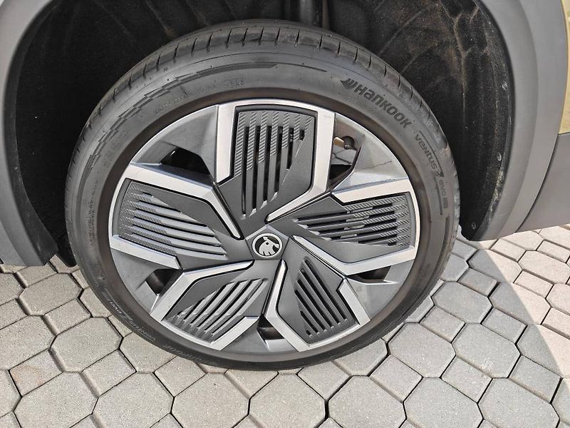 Škoda Kodiaq Exclusive Selection 7DSG 4x4 2 - fotka 26 z 29