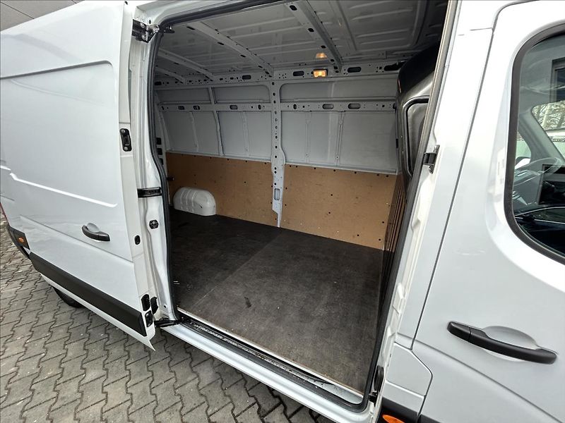 Renault Master 2,3   dCi 135,L3H2,ČR,1.MAJ,DP - fotka 24 z 25