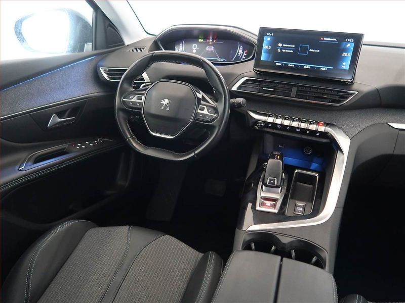 Peugeot 3008 (2022) 1.5 BlueHDi - fotka 7 z 16