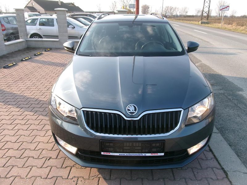 Škoda Octavia (2014) 1,2TSI NAVI DSG AC BT VÝHŘEV - fotka 2 z 34