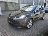 Tesla Model Y (2023) Standard Range | LFP, RWD, AMD - náhled 3