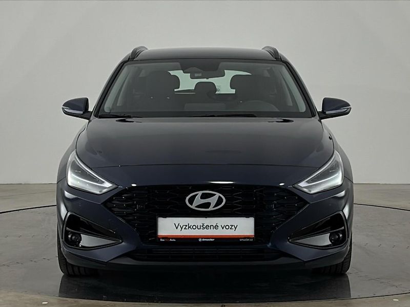 Hyundai i30 Smart DCT - fotka 4 z 27