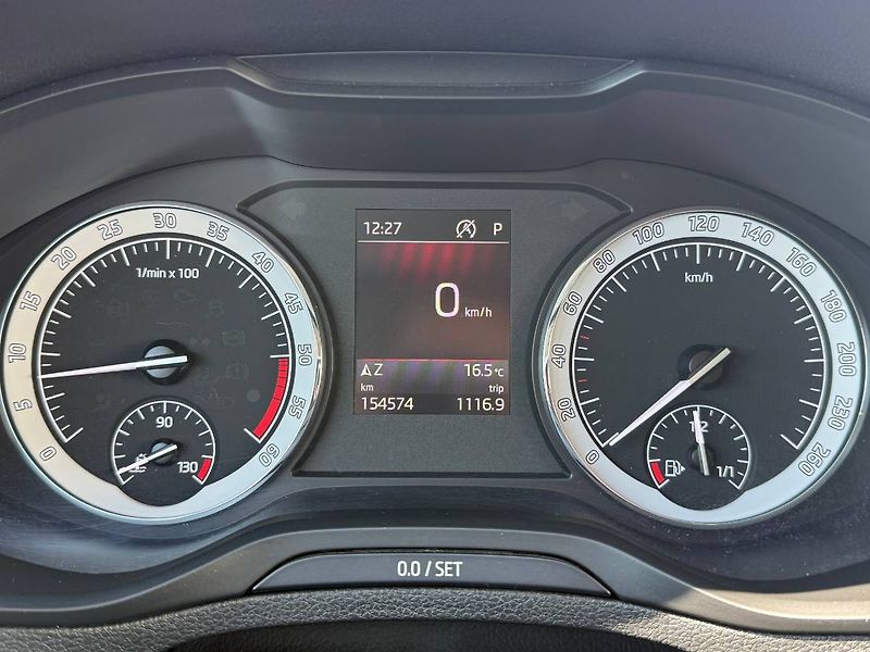 Škoda Karoq (2017) 2.0 TDI 110 kW Style DSG 4x4 - fotka 11 z 25