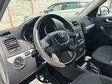Škoda Yeti (2011) 2.0 TDi 103 KW DSG 4x4 - náhled 11