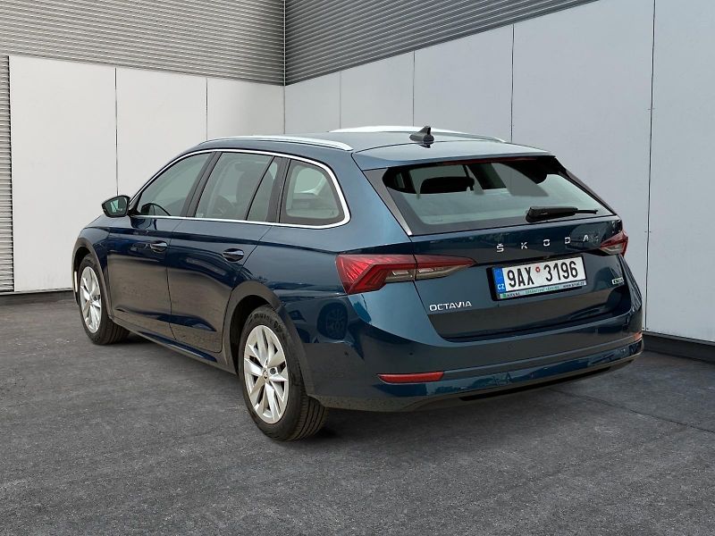 Škoda Octavia (2023) STYLE 1.5e-TEC 110kW DSG CZ - fotka 4 z 11