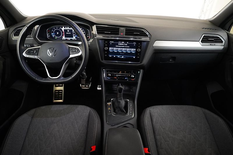 Volkswagen Tiguan - fotka 5 z 30