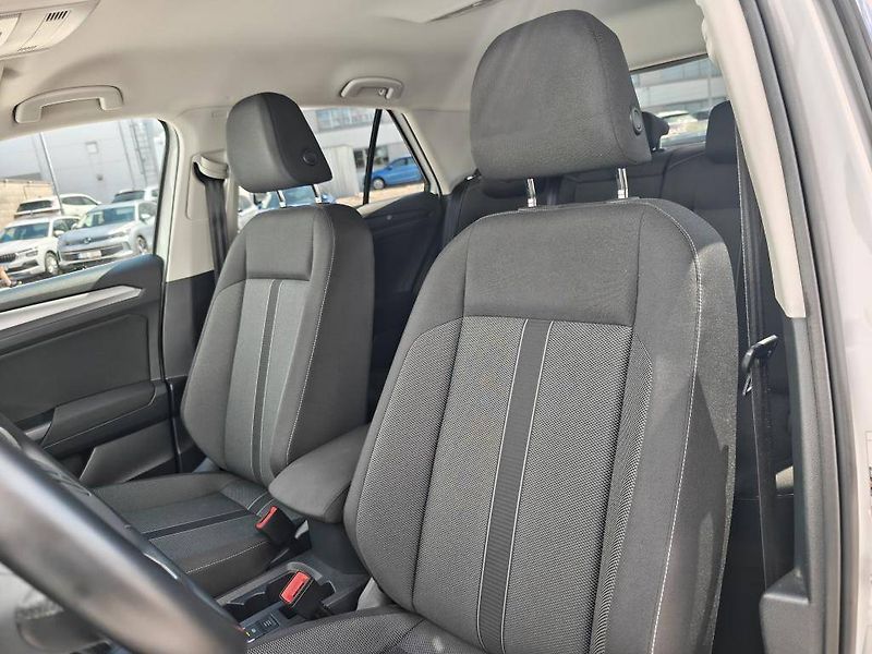 Volkswagen T-Roc Life 6G 1,0TSI - fotka 6 z 22