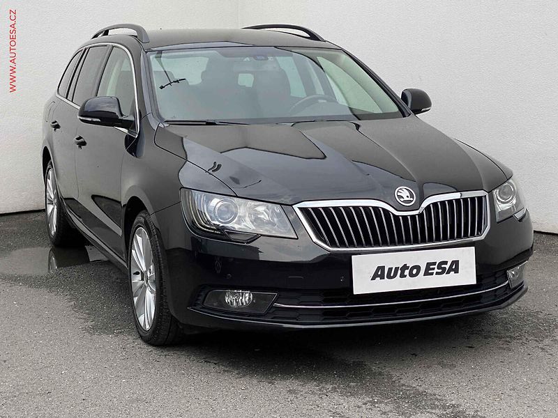 Škoda Superb (2014) 2.0 TDi, ČR, Ambition, bixen - fotografie inzerátu