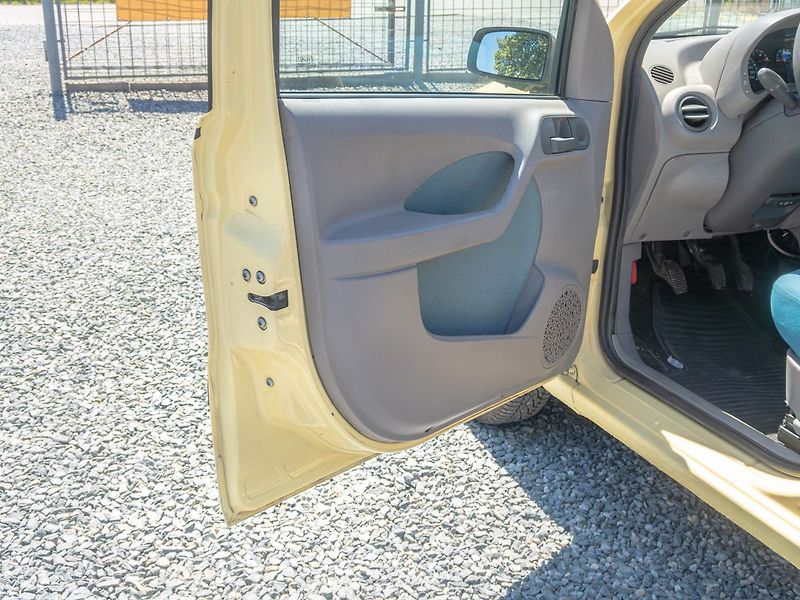 Fiat Panda (2005) 1.2i 44KW SERVO – KLIMA - fotka 9 z 36