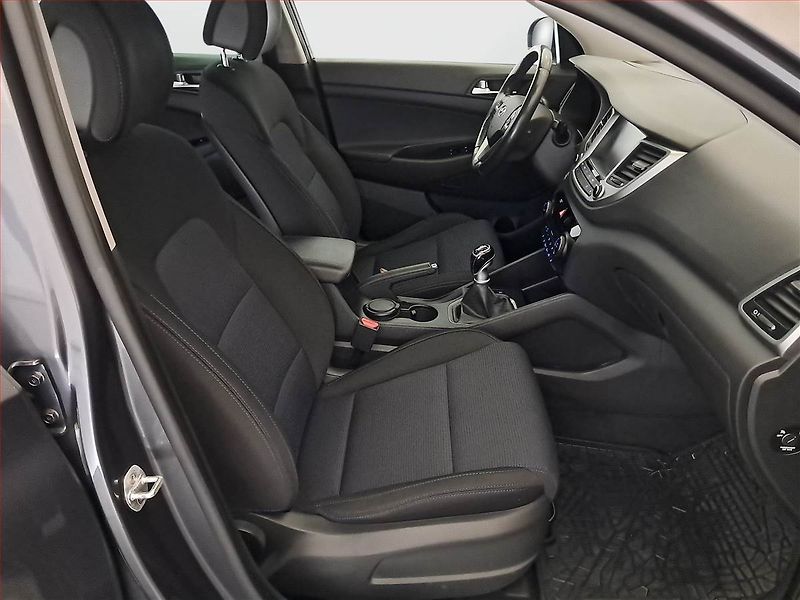 Hyundai Tucson (2015) Style 2.0 CRDi, 4X4 - fotka 9 z 22