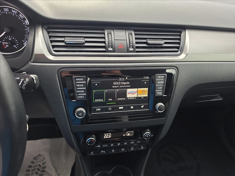 Škoda Rapid 1,2 TSi 81KW Style Tempomat - fotka 17 z 46
