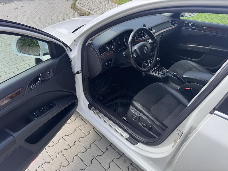 Škoda Superb 2.0TDI 103Kw DSG Elegance - fotka 5 z 18