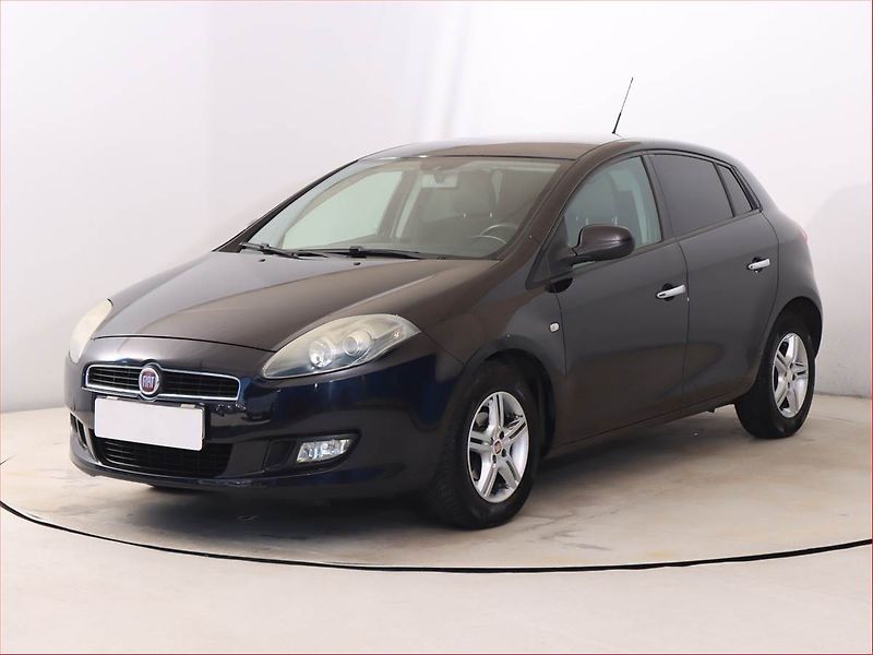 Fiat Bravo (2012) 1.4 16V, po STK, jezdí výborně - fotka 2 z 15
