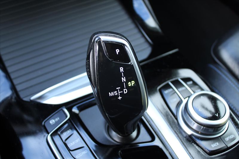 BMW X3 xDrive M40d 250kW 1.MAJ. ČR - fotka 24 z 30