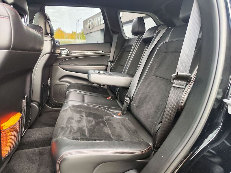 Jeep Grand Cherokee 5.7 HEMI/268kW V8 Trailhawk AT - fotka 12 z 35