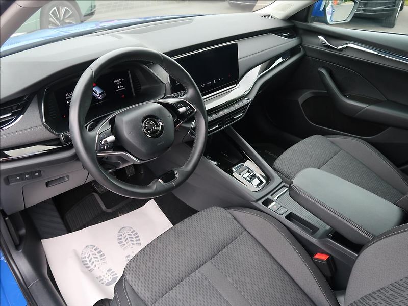 Škoda Octavia 2,0 TDi,DSG,Style,1majČR,DPH - fotka 9 z 26
