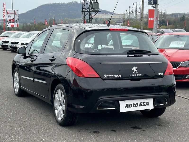 Peugeot 308 (2013) 1.6VTI, 1.maj,ČR, servis - fotka 6 z 15