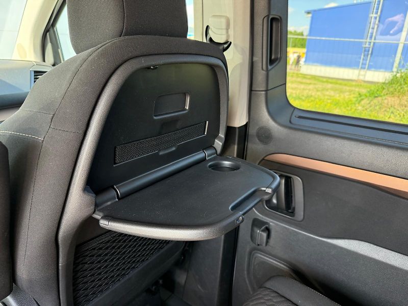 Toyota ProAce Verso 2,0 D-4D L2 Family AT - fotka 25 z 30