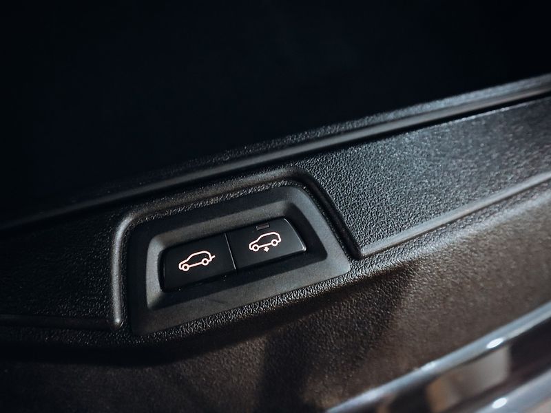 BMW X7 xDrive40i - fotka 10 z 32