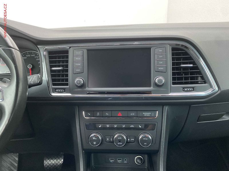 Seat Ateca (2017) 1.4 TSi, Style, DSG, Webasto - fotka 12 z 20