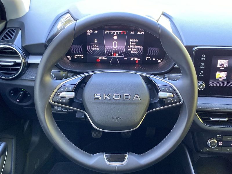 Škoda Fabia (2025) 1.0 TSI 85kW Top Selection - fotka 6 z 34