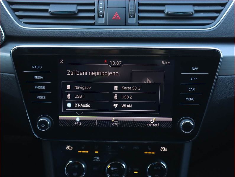 Škoda Superb (2019) 2.0 TDI, Automat, Serv.kniha - fotka 23 z 25