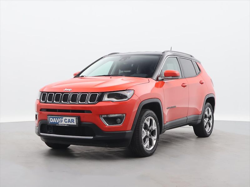 Jeep Compass 2,0 CRDI 125kW Aut 4WD Limited - fotka 3 z 31