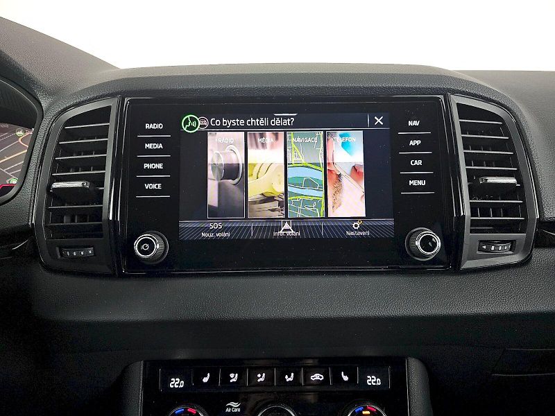 Škoda Karoq (2025) 2.0TSi 140kW 4X4 SPORTLINE TAŽ - fotka 25 z 35