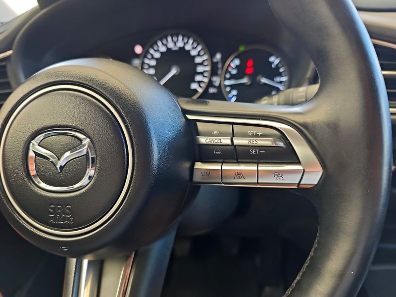 Mazda CX-30 (2020) 2.0 Skyactiv Selection 360°Kam - fotka 23 z 46
