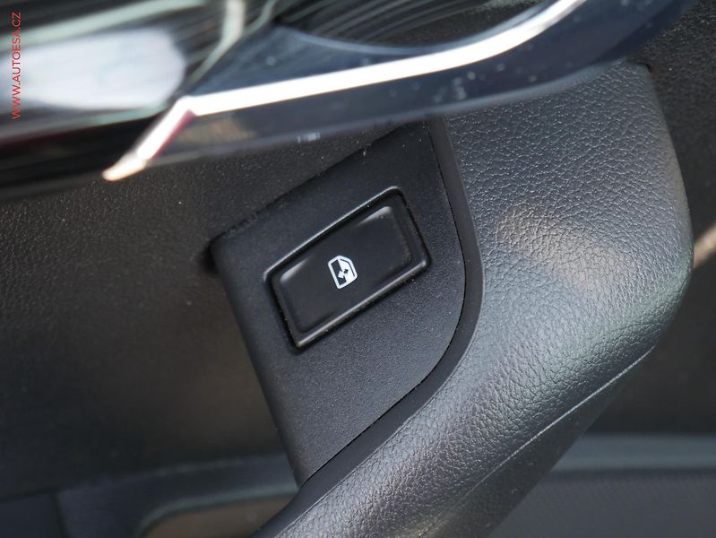 Škoda Octavia (2017) 1.4 G-TEC, ČR, LED, navi, AC - fotka 12 z 17