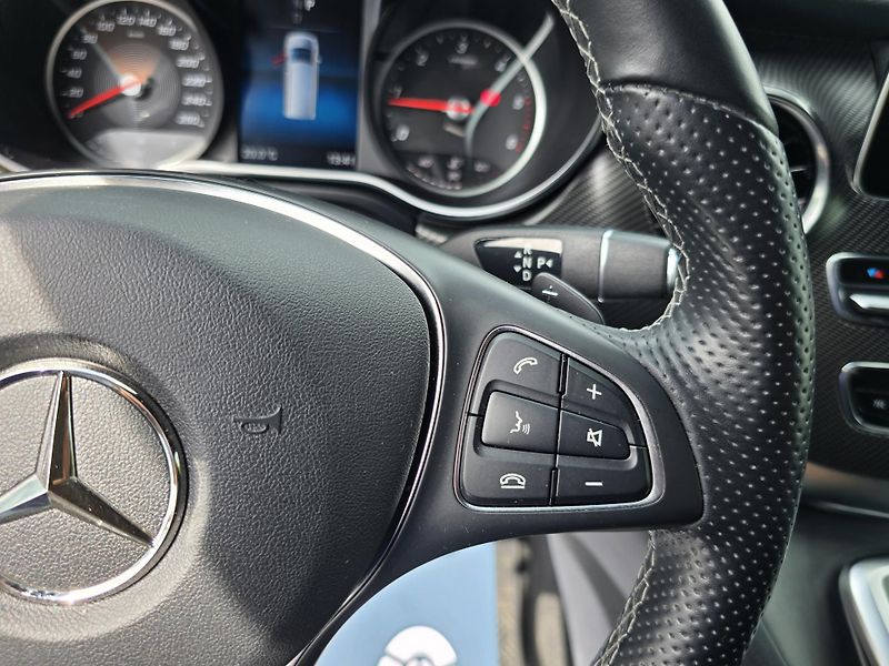 Mercedes-Benz Třídy V 300D 4MATIC AMG 1MAJ. TOP ČR! - fotka 31 z 32