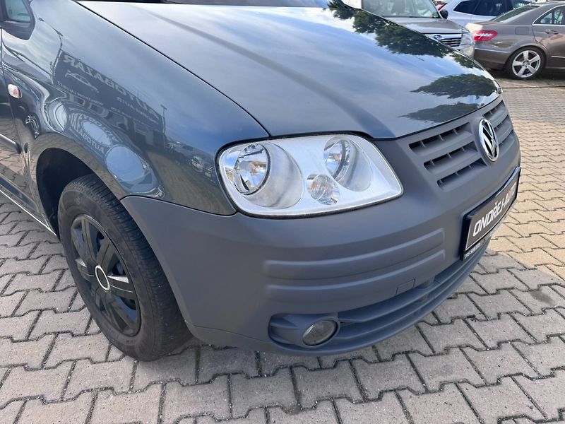 Volkswagen Caddy (2009) 1,9 TDI 77 KW 2X ŠOUPAČKY STK - fotka 10 z 45
