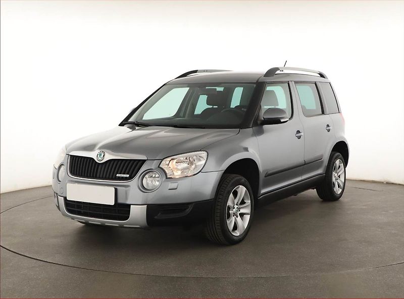 Škoda Yeti (2012) 1.6 TDI, Navi, Tempomat - fotka 2 z 19