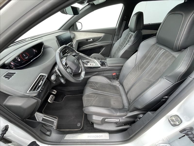Peugeot 5008 1,5 BlueHDi EAT8 PDC  GT+ - fotka 4 z 25