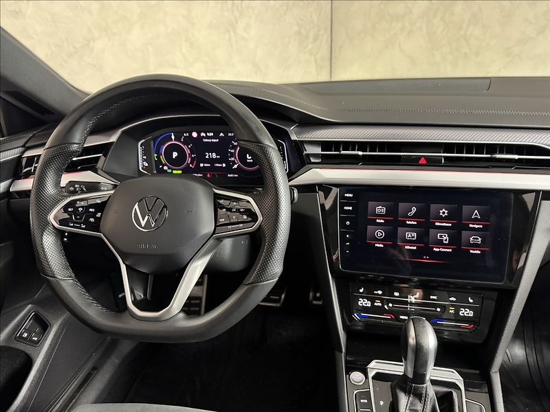 Volkswagen Arteon Shooting Brake 1,4 TSi  DSG R-Line LED Assist - fotka 20 z 50