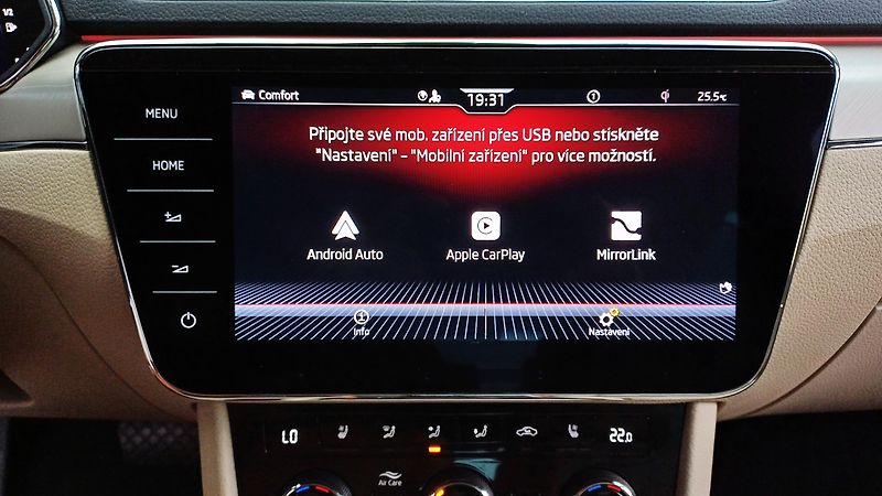 Škoda Superb L&K 2.0TSI 200kW-TZ-ČR-DPH - fotka 36 z 50