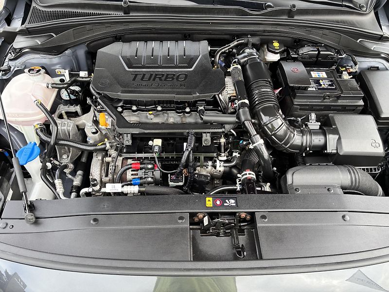 Hyundai i30 1.5T-GDi 118kW REZERVACE - fotka 32 z 34