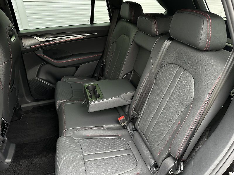 Škoda Kodiaq RS DSG 4x4 265PS Matrix-LED He - fotka 33 z 36
