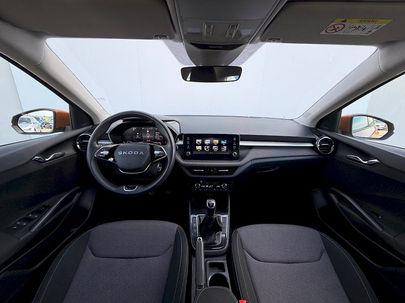 Škoda Fabia (2025) 1.0 TSI 70kW Selection - fotka 9 z 35
