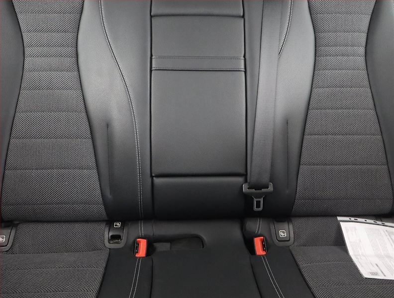 Mercedes-Benz Třídy E (2019) E 220 d - fotka 10 z 26
