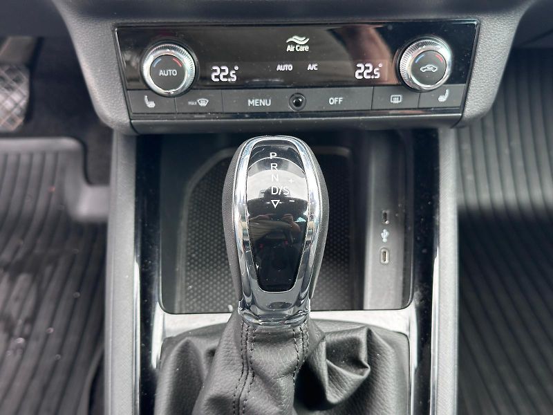 Škoda Scala 1.5 TSI 110kW Style - fotka 12 z 15