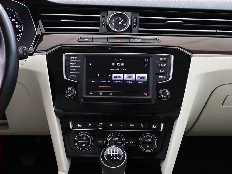 Volkswagen Passat (2016) Highline 2.0 TDI, ČR,1.maj - fotka 9 z 15