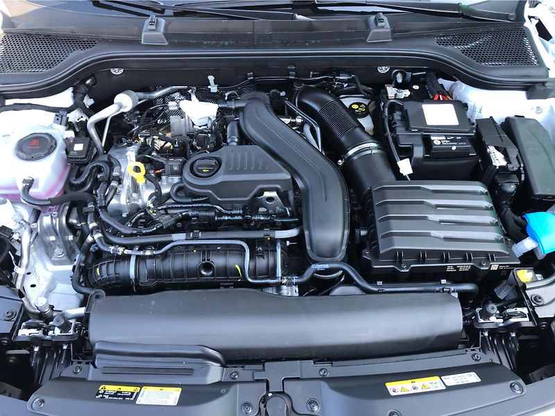 Škoda Kamiq 1,5 TSI - fotka 29 z 29