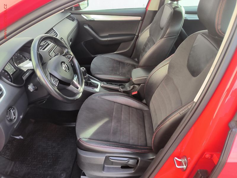 Škoda Octavia (2015) 1.6 TDi, ČR, Style, DSG - fotka 9 z 21