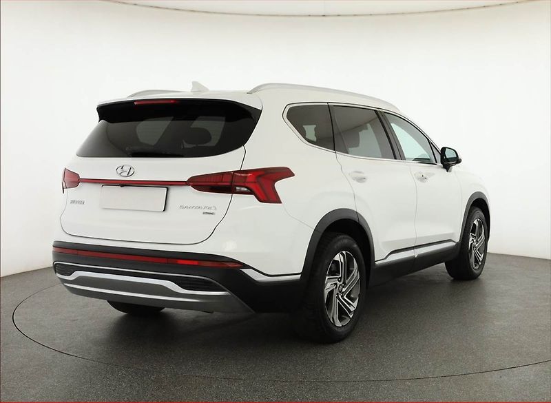 Hyundai Santa Fe (2021) 2.2 CRDi - fotka 5 z 19